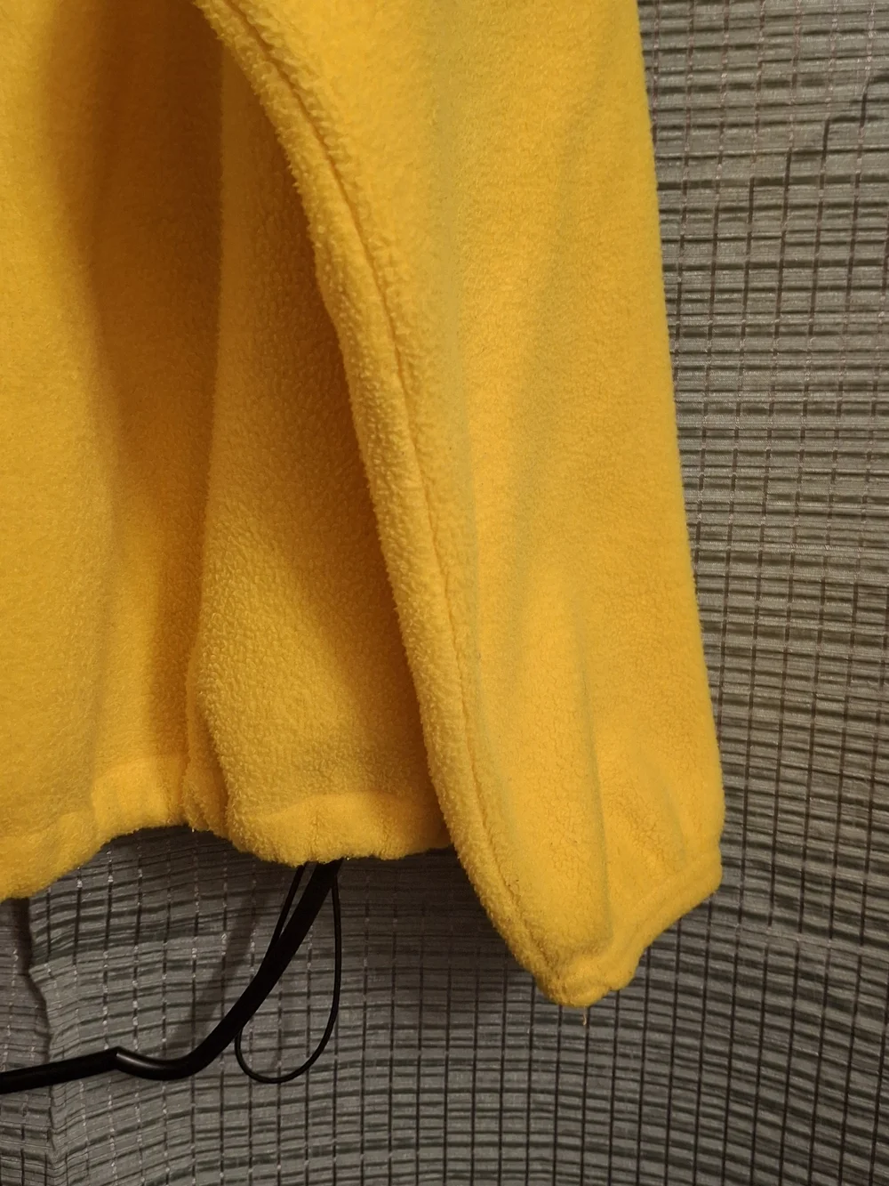 Vintage Kobe Classic Men’s Yellow Fleece Quarter-Zip Pullover